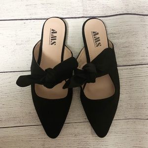 Women’s shoes